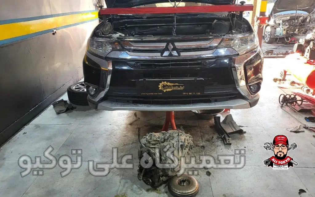 تعمیر میتسوبیشی اوتلندر در تعمیرگاه علی توکیو