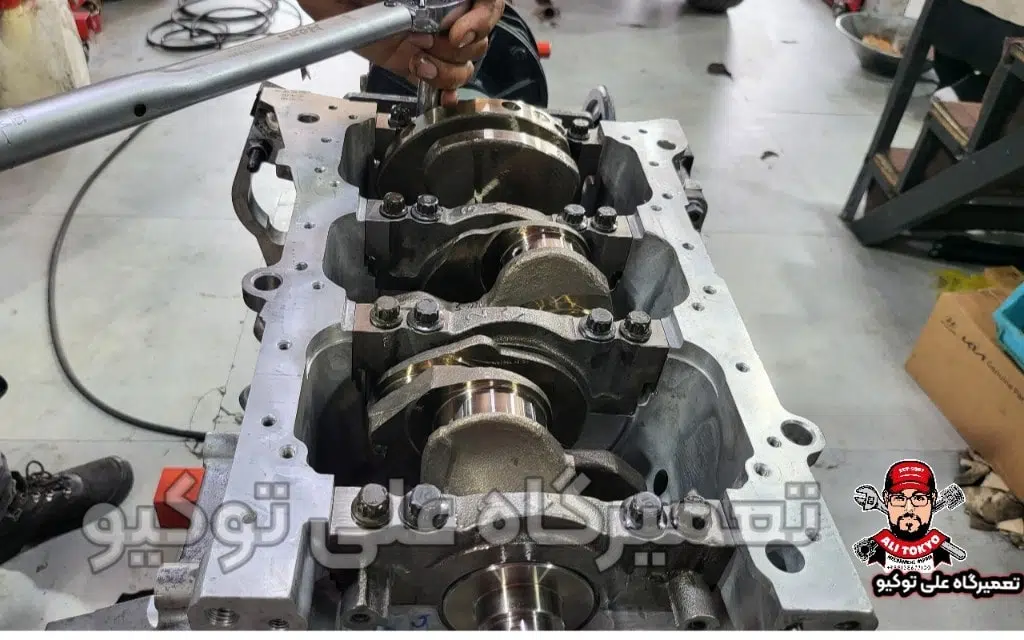 تعمیر موتور در تعمیرگاه علی توکیو
